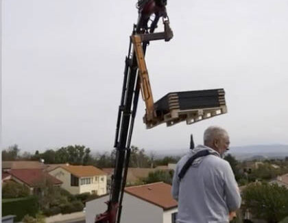 Pose de panneaux solaires et d&rsquo;une batterie Atmoce à Beaumont